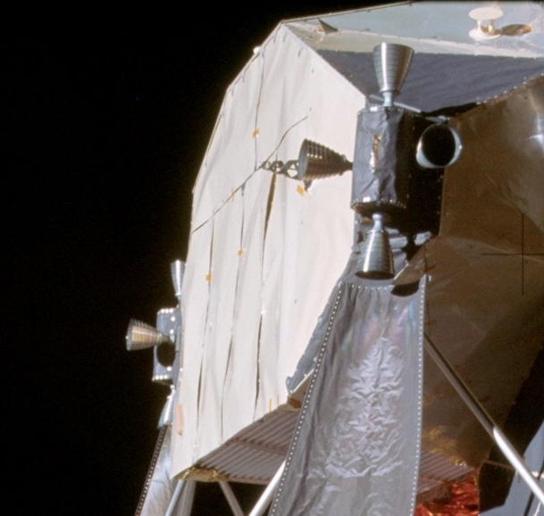 Image Shepard, A., NASA. (1972, December). Apollo 14 LM RCS quads. Retrieved form https://upload.wikimedia.org/wikipedia/commons/2/2d/LM_RCS.jpg